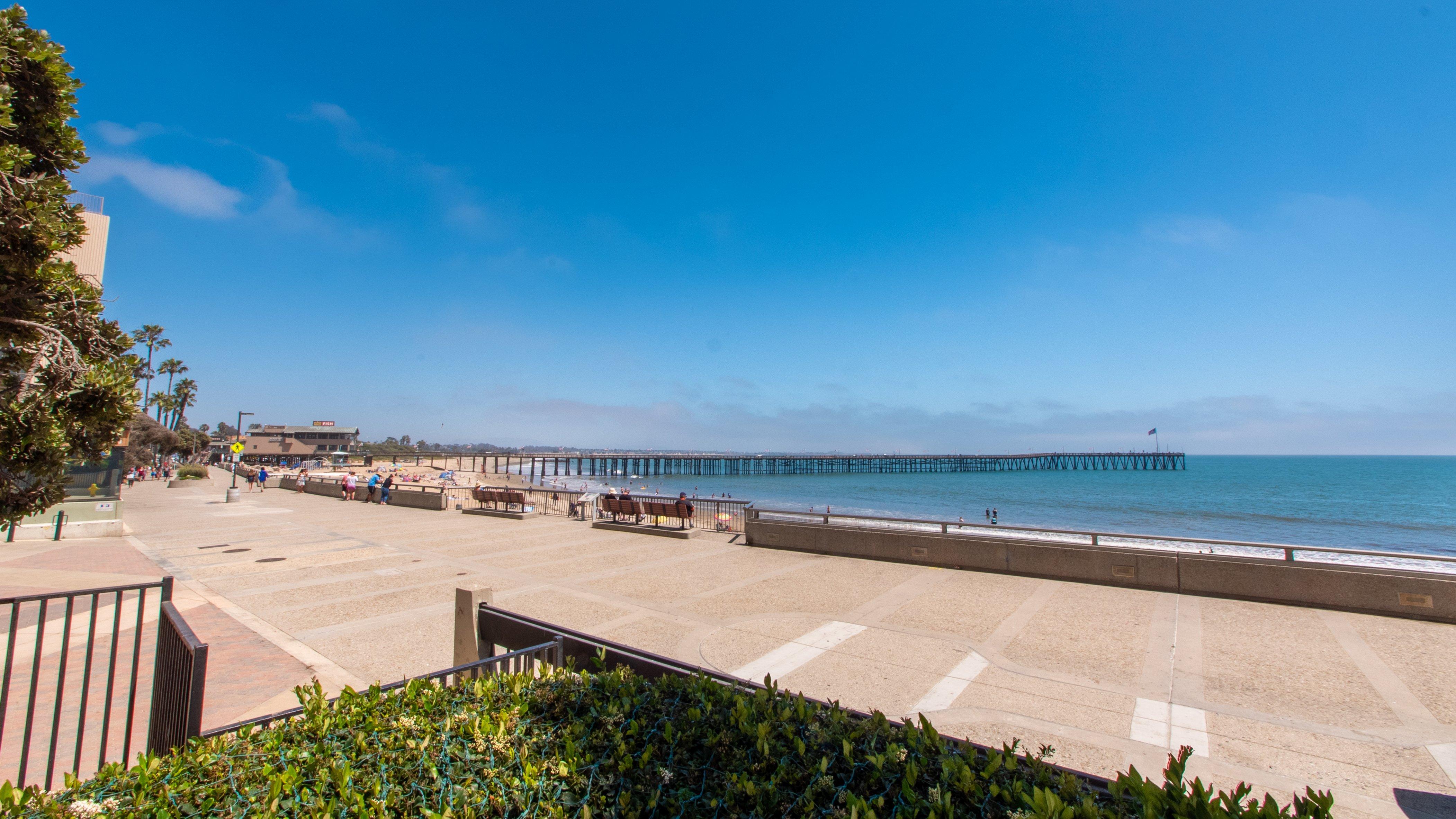 Crowne Plaza Ventura Beach By Ihg Екстер'єр фото