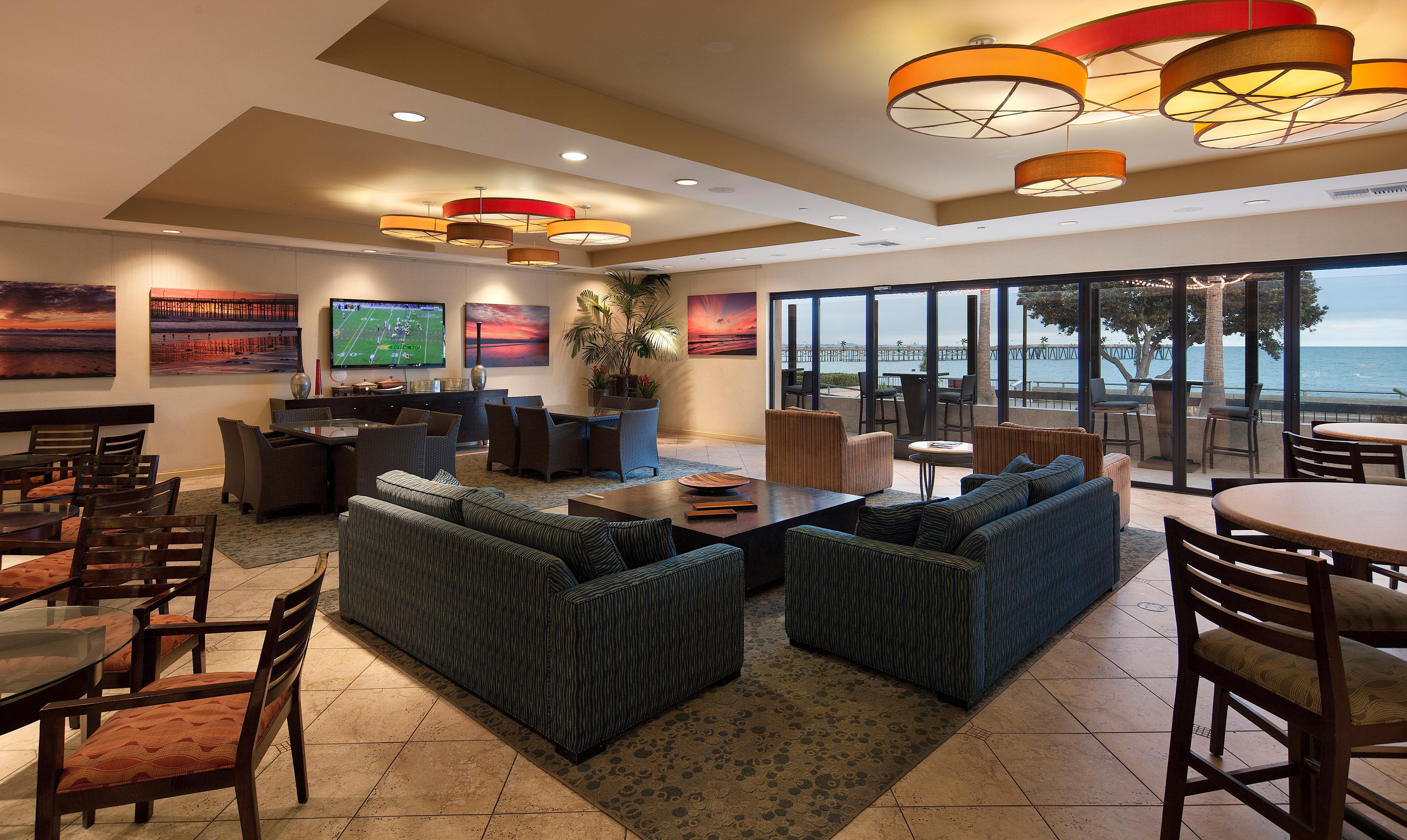 Crowne Plaza Ventura Beach By Ihg Екстер'єр фото