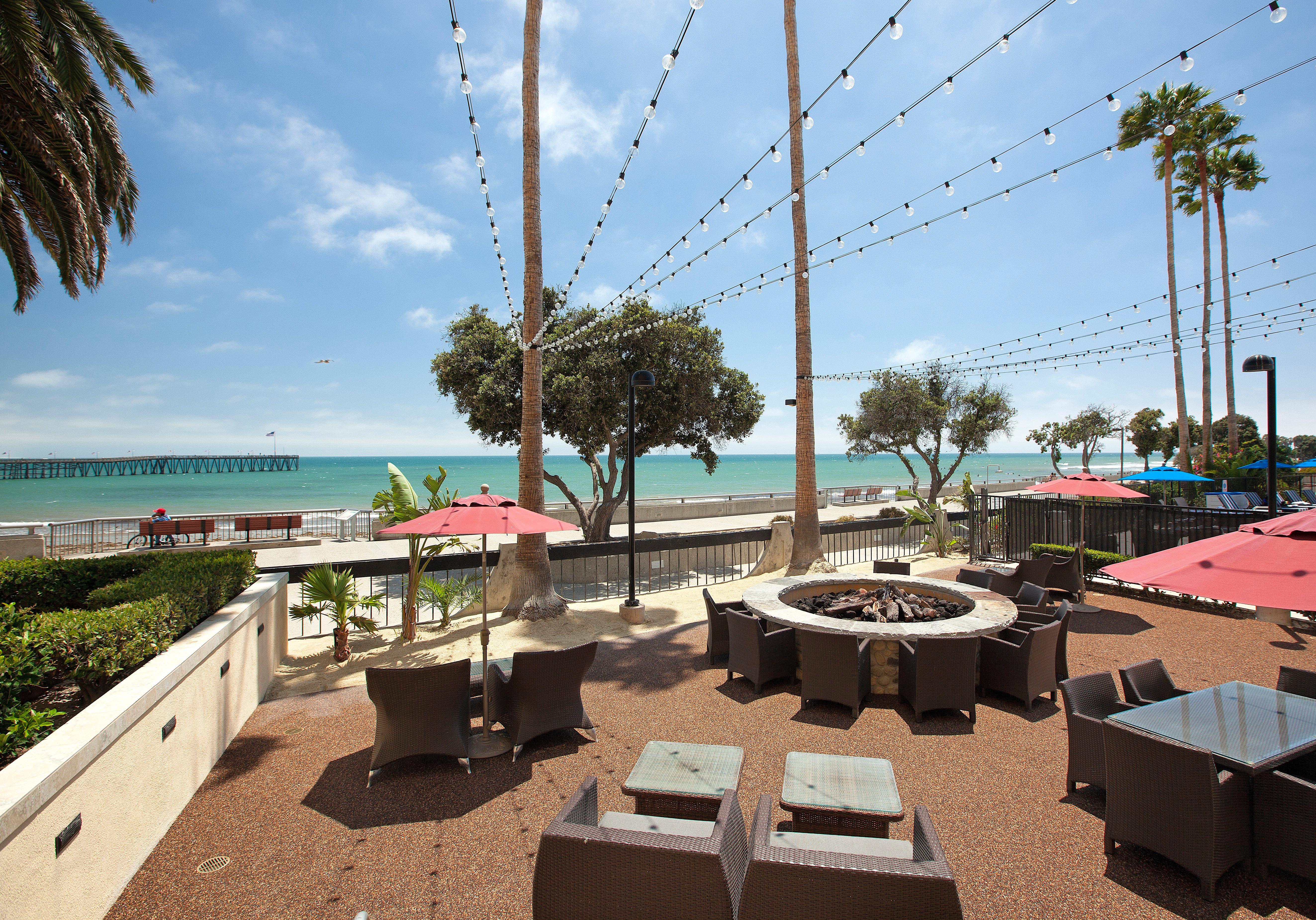 Crowne Plaza Ventura Beach By Ihg Екстер'єр фото