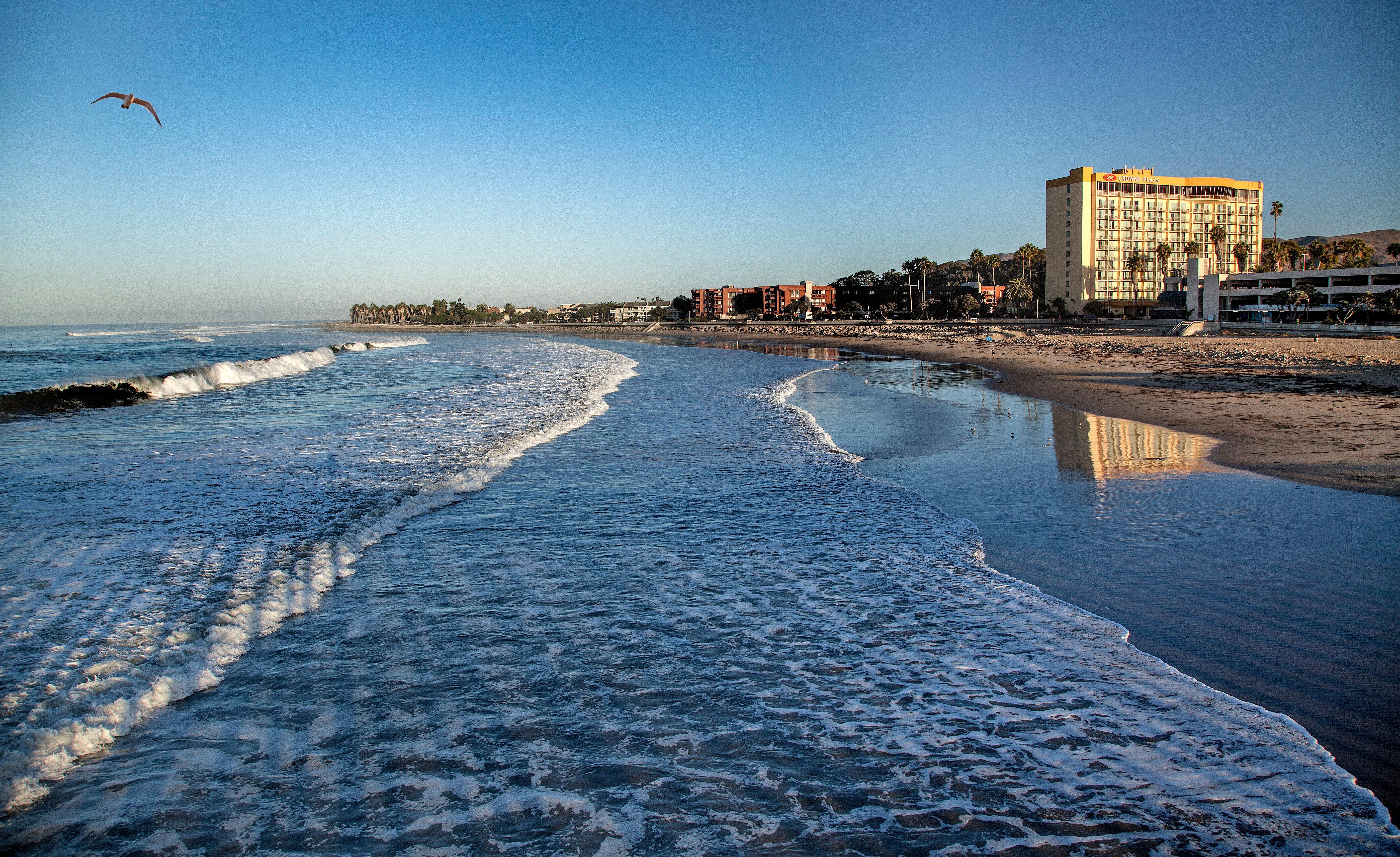 Crowne Plaza Ventura Beach By Ihg Екстер'єр фото
